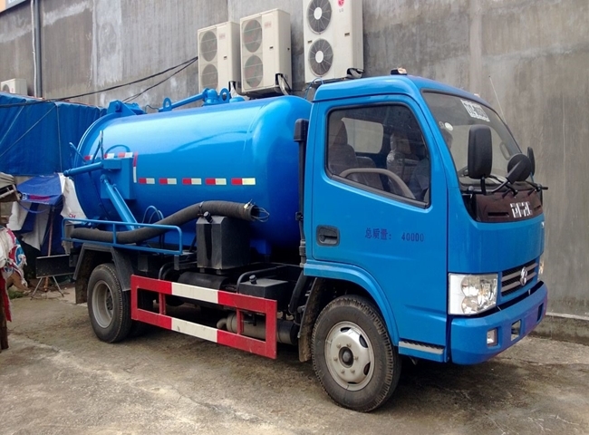 Cần thực hiện dịch vụ r&uacute;t hầm cầu quận B&igrave;nh Thạnh định kỳ
